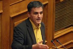 «Δημιουργική λογιστική» επιστράτευσε ο Σταϊκούρας