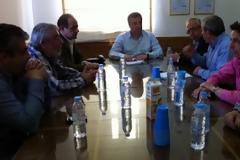 «Θα τινάξουμε στον αέρα την τουριστική σεζόν αν συνεχιστούν οι απολύσεις»