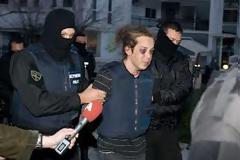 Διαβάστε την επιστολή της Αγγελικής Μπουρζούκου (αδελφής του συλληφθέντα για τη ληστεία στην Κοζάνη) - Πως περιγράφει την βίαιη αρπαγή της από αστυνομικούς