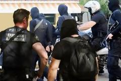 ΔΕΙΤΕ τα πυρομαχικά που βρήκε η Αντιτρομοκρατική