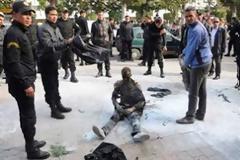 Τυνησία: Εκτός κινδύνου νεαρός που αυτοπυρπολήθηκε