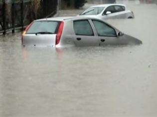 Φωτογραφία για Δεκάδες επιχειρήσεις και σπίτια επλήγησαν από τις πλημμύρες στη Σάμο