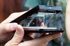 Για πρώτη φορά 3D βίντεο στο iPhone ..! (Βίντεο)