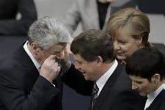 Bild: Στην Ελλάδα ο Ρεχάγκελ με εντολή Ανγκελας Μέρκελ