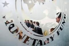 Απορρίπτει η Αίγυπτος ένα δάνειο-γέφυρα από το ΔΝΤ