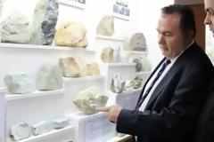 Ο ζεόλιθος και η αλλαγή φάσης [video]