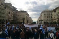 Συγκέντρωση διαμαρτυρίας απόστρατων στρατιωτικών στη Θεσσαλονίκη [video]