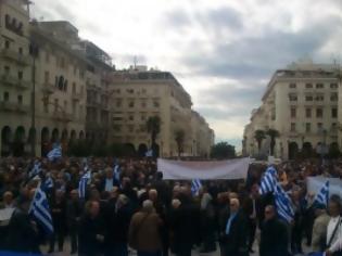 Φωτογραφία για Συγκέντρωση διαμαρτυρίας απόστρατων στρατιωτικών στη Θεσσαλονίκη [video]