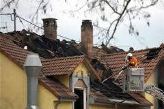 Γερμανία: Έλληνας έσωσε από φωτιά μια Τουρκάλα γιαγιά και τα δυο εγγόνια της!