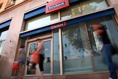 Eurobank: Η θετική αξιολόγηση από την τρόικα αποτελεί μονόδρομο
