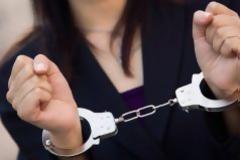 Αυτόφωρη σύλληψη για 45χρονη Τρικαλινή επιχειρηματία