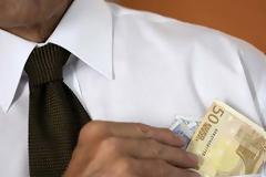 Εύβοια: Έγινε... πλούσιος και τον ψάχνει ακόμα και η γυναίκα του!