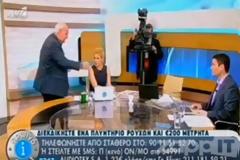 Αναπαράσταση του περιστατικού Κανέλλη-Κασιδιάρη από τον Παπαδάκη - Έξαλλος με μήνυμα τηλεθεατή!