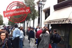 Αστυνομικός παρέσυρε πεζή στο κέντρο της Αθήνας - Δείτε video