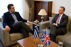 Επίσκεψη του Πρέσβη της Μ. Βρετανίας στον Απ. Τζιτζικώστα