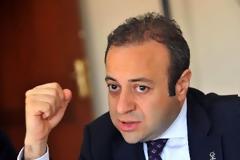 Μέγιστη ύβρις των Τούρκων. Και μας έσφαξαν και μας λένε και μ@λ@κες!