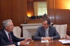Η κυβέρνηση ετοιμάζει απέναντι στην τρόικα 