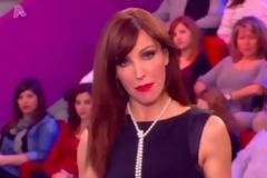 Βίκυ Χατζηβασιλείου: Φορτισμένη και ντυμένη στα μαύρα μιλά για τον θάνατο του πατέρα της!