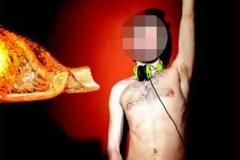 Φωτογραφήθηκε γυμνός τωρινός συνεργάτης της Μενεγάκη!
