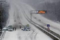 Παγιδευμένο στα χιόνια πούλμαν με Έλληνες μαθητές