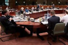 Πρωτόγνωρη απόφαση στο Eurogroup για την Κύπρο-Φορολογούν τις καταθέσεις...!!!