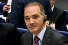 Παιχνίδια ζωής και θανάτου με τα φάρμακα