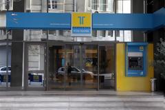 Στο Ταχυδρομικό Ταμιευτήριο περνούν Κύπρου και Λαϊκή Ελλάδος