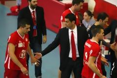 ΚΑΖΑΖΗΣ : ΟΤΙ ΕΧΟΥΜΕ ΠΕΤΥΧΕΙ ΕΩΣ ΤΩΡΑ ΟΦΕΙΛΕΤΑΙ ΣΤΟ ΟΜΑΔΙΚΟ ΠΝΕΥΜΑ