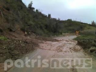 Φωτογραφία για Ηλεία: Επικίνδυνη κατολίσθηση στο δρόμο Κρεστένων-Ανδρίτσαινας