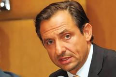 Χατζημαρκάκης: Οι Κύπριοι γίνονται «Ιφιγένειες»