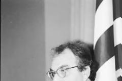 Η ΚΥΠΡΟΣ ΘΑ ΔΩΣΕΙ ΤΟ ΠΡΩΤΟ ΧΑΣΤΟΥΚΙ ΣΤΟΥΣ ΟΙΚΟΝΟΜΙΚΟΥΣ ΔΟΛΟΦΟΝΟΥΣ!