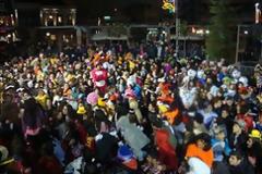 Νυχτερινό Harlem Shake στην κεντρική πλατεία της Ξάνθης