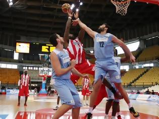 Φωτογραφία για Δύσκολα ο Ολυμπιακός, 70-65 τον Κολοσσό