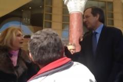 Δείτε το VIDEO με τον διάλογο του Αντώνη Σαμαρά με πολίτες στην πλατεία Αριστοτέλους