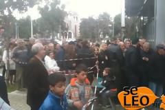 Ουρές κόσμου για λίγο χαλβά και ταραμά στην Τούμπα!