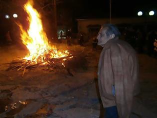 Φωτογραφία για Αποκριάτικες φωτιές άναψε 88χρονος στο Ξυλοπάροικο Τρικάλων