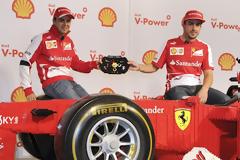 Ένα μονοθέσιο της Ferrari από Lego!