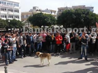 Φωτογραφία για Λαμιώτη ξύπνα σου κλείνουν το ΤΕΙ - Στους δρόμους οι φοιτητές και σήμερα