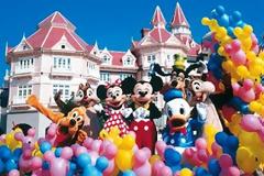 Απαγόρευση εισόδου στη Disney για τα ασυνόδευτα παιδιά