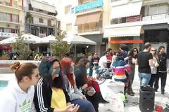 Η Λογοθεραπεία μένει μέχρι το 2018, αλλά οι σπουδαστές συνεχίζουν στο δρόμο