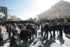 Ανοικτοί οι δρόμοι στο Σύνταγμα