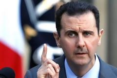 Συρία: Αιφνιδιαστική δημόσια εμφάνιση του Μπασάρ αλ Άσαντ
