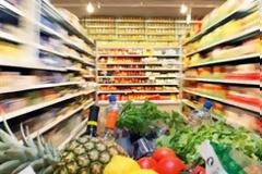 Κύπρος: Ελλείψεις ακόμα και στα είδη πρώτης ανάγκης