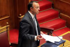 Με απόσυρση δύο άρθρων ψηφίστηκε το νομοσχέδιο για τα επενδυτικά εργαλεία
