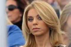 Έλλη Στάη: Πιο χαμηλά… «πεθαίνεις»!