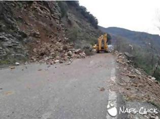 Φωτογραφία για Σε εξέλιξη το φαινόμενο κατολίσθησης στην Ελατόβρυση Ναυπακτίας