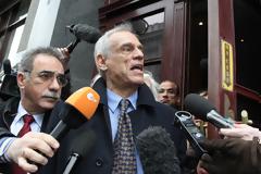 Κύπρος: Δεύτερη ημέρα επαφών στη Μόσχα. Παράλληλες διαπραγματεύσεις Ρωσίας και ΕΕ