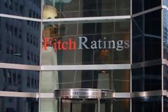 Επικρίσεις Fitch για τη στάση των Ευρωπαίων στην κρίση