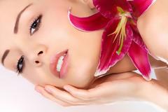8 φυσικά beauty tips από την κουζίνα σας