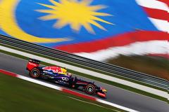 GP Μαλαισίας - FP1: Ταχύτερος ο Webber, σκιά του ο Raikkonen
